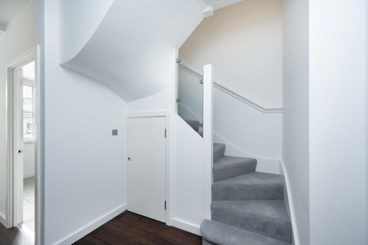 Stylish 3Br Flat In The Heart Of Soho London 아파트 외부 사진