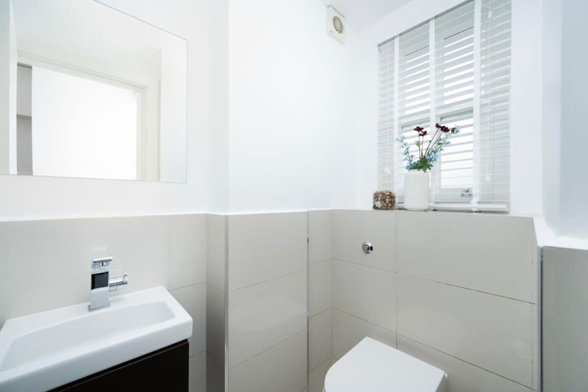 Stylish 3Br Flat In The Heart Of Soho London 아파트 외부 사진