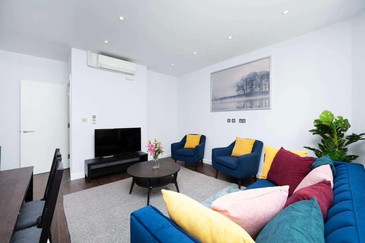 Stylish 3Br Flat In The Heart Of Soho London 아파트 외부 사진